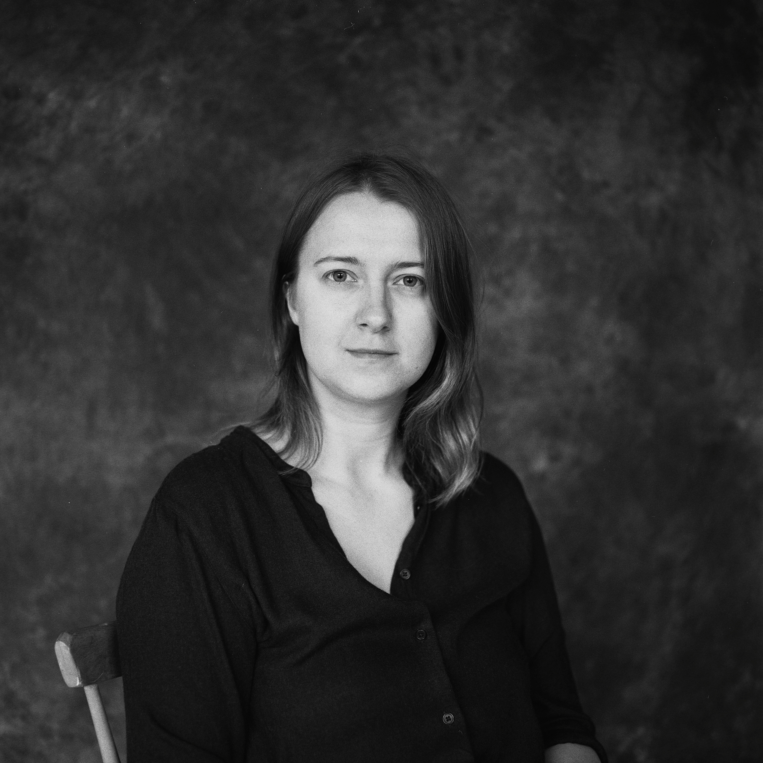 «TELL ME YOUR STORY». Polina Soyref, portrait photographer