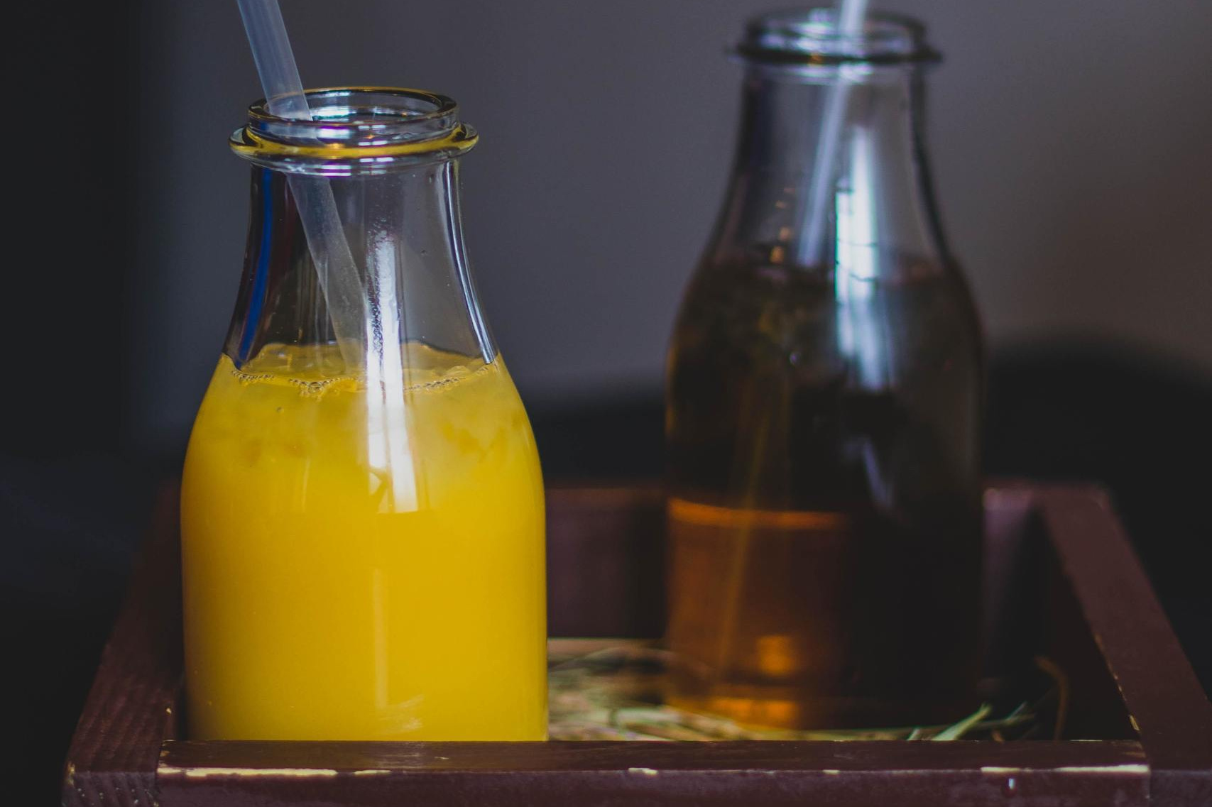 Сок (яблоко, вишня, виноград, апельсин, ананас, грейпфрут)