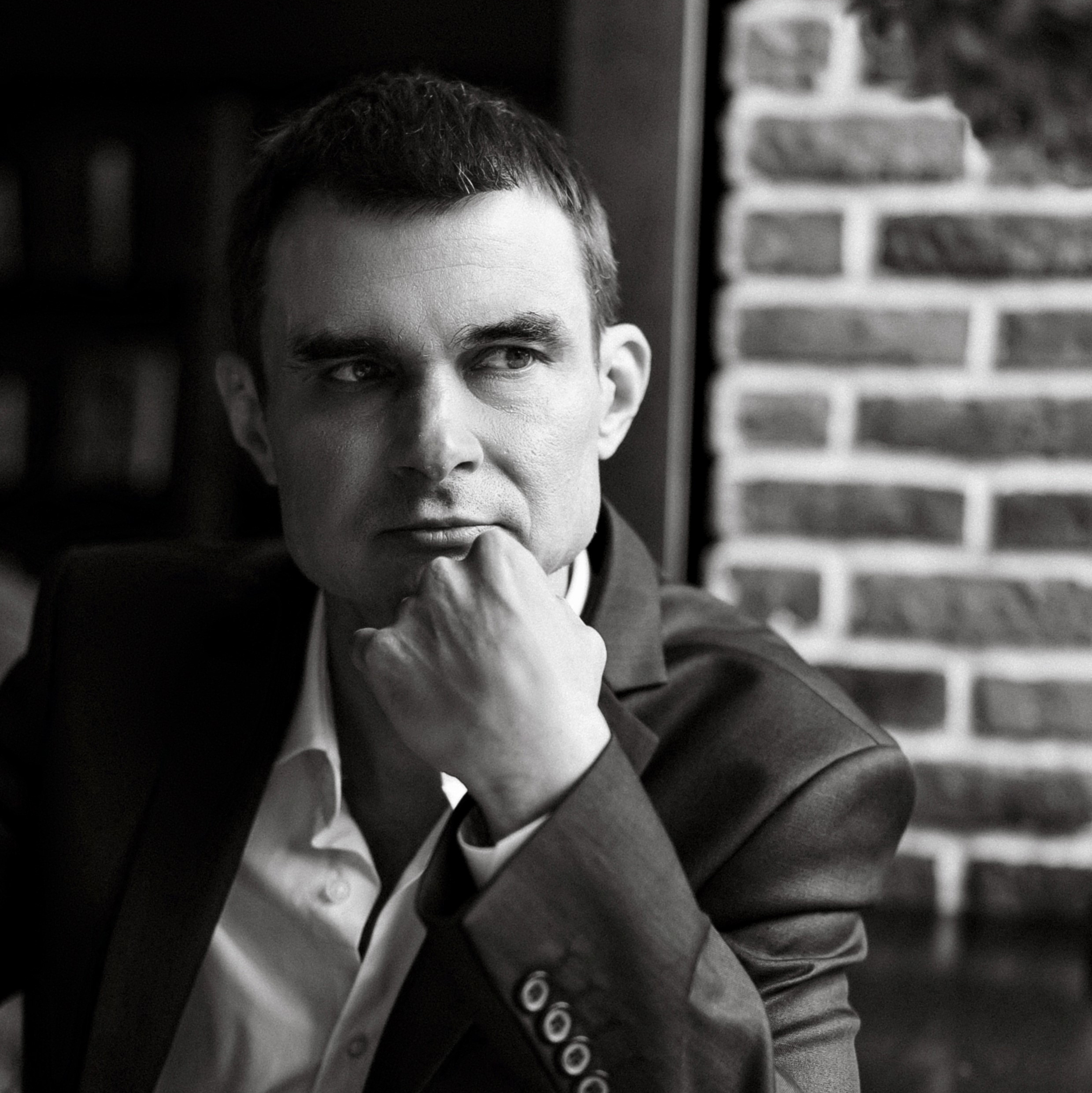 Дарья на пилоне. Фотостудия DS Photo