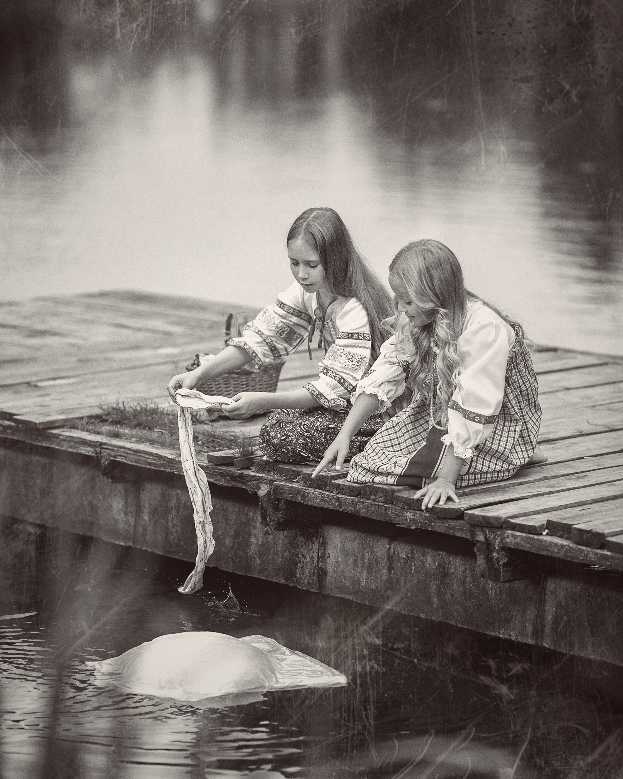 Семейная фотосессия, фотосессия в деревне, деревенский дом, чаепитие. Профессиональный фотограф, фотохудожник, видеограф из Москвы