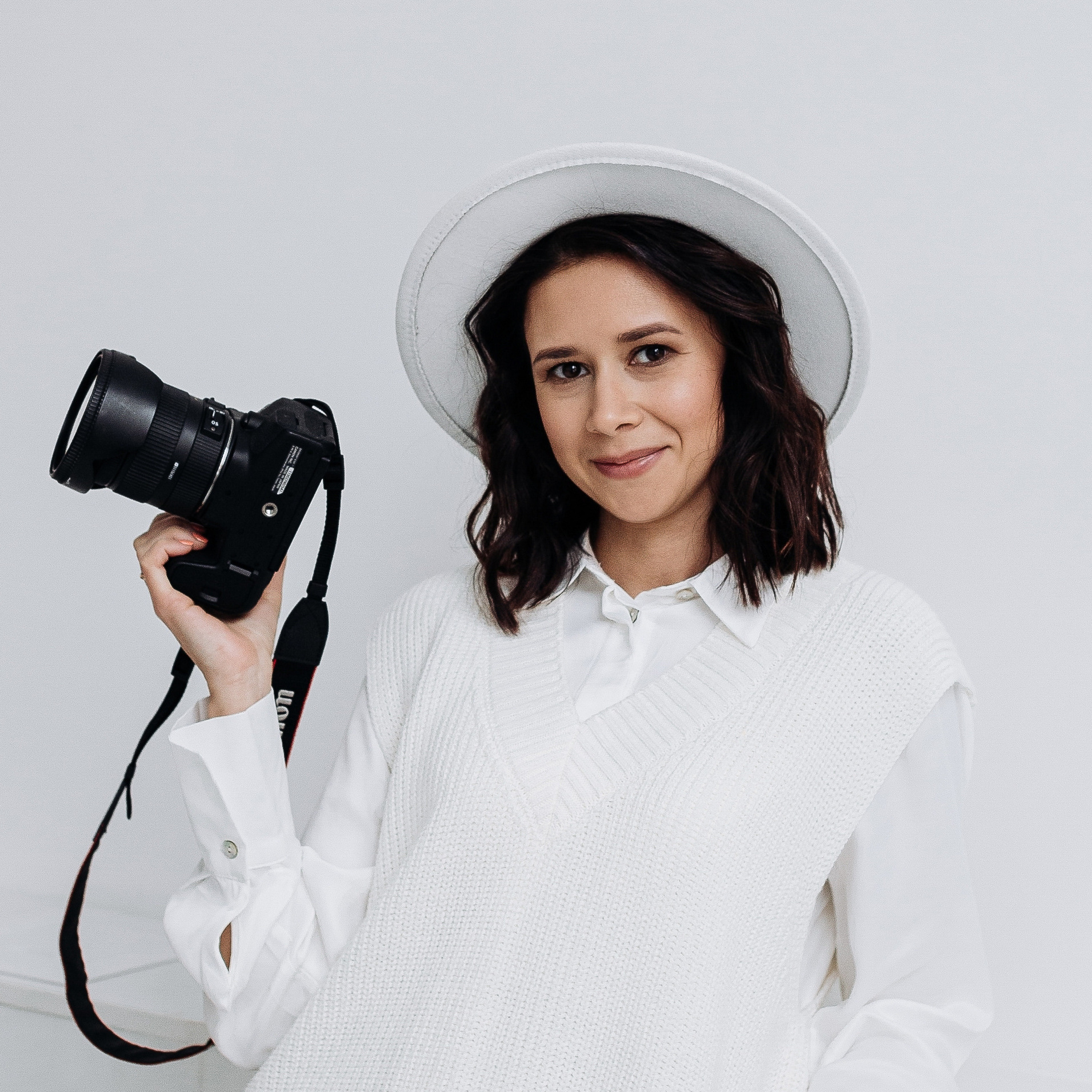 Контакты. Фотограф Попова Лилия Томск