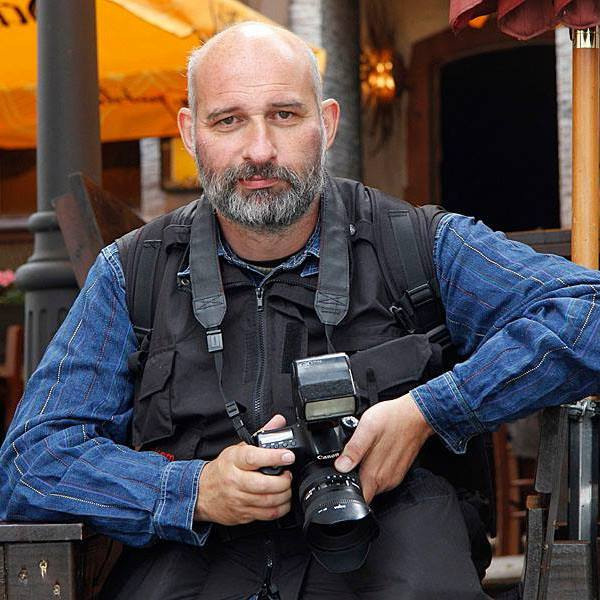 Контакты. Московский фотограф недвижимости Дмитрий Потапов