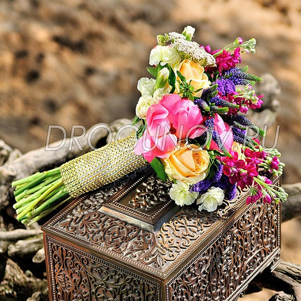 Фотосъёмка букетов и живых цветов для магазинов и службы доставки