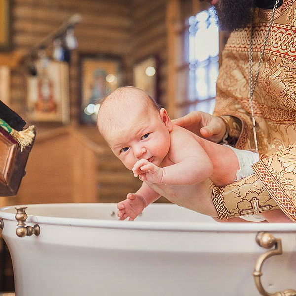 Фотосессия крещения. Фотограф Константин Калачёв