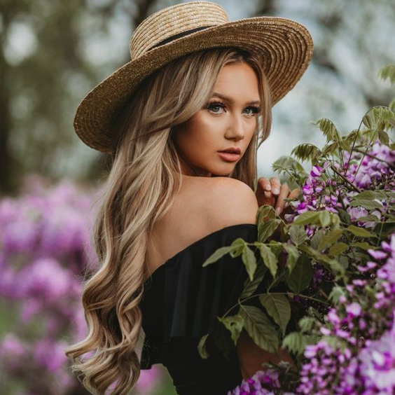 РЕКОМЕНДАЦИИ ПО ВЫБОРУ ЖЕНСКОГО ОБРАЗА ДЛЯ ВЕСЕННЕЙ ФОТОСЕССИИ В ЦВЕТУЩИХ САДАХ