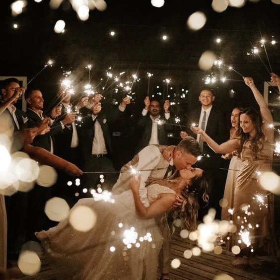 Идеи для завершения свадебного вечера. Свадебный фотограф в Москве Анастасия Шелест