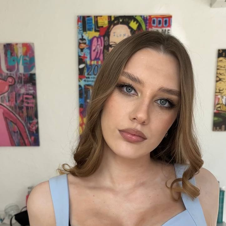 Queen's models | Контакты. Модельное агентство Queen's models| Екатеринбург Челябинск Первоуральск