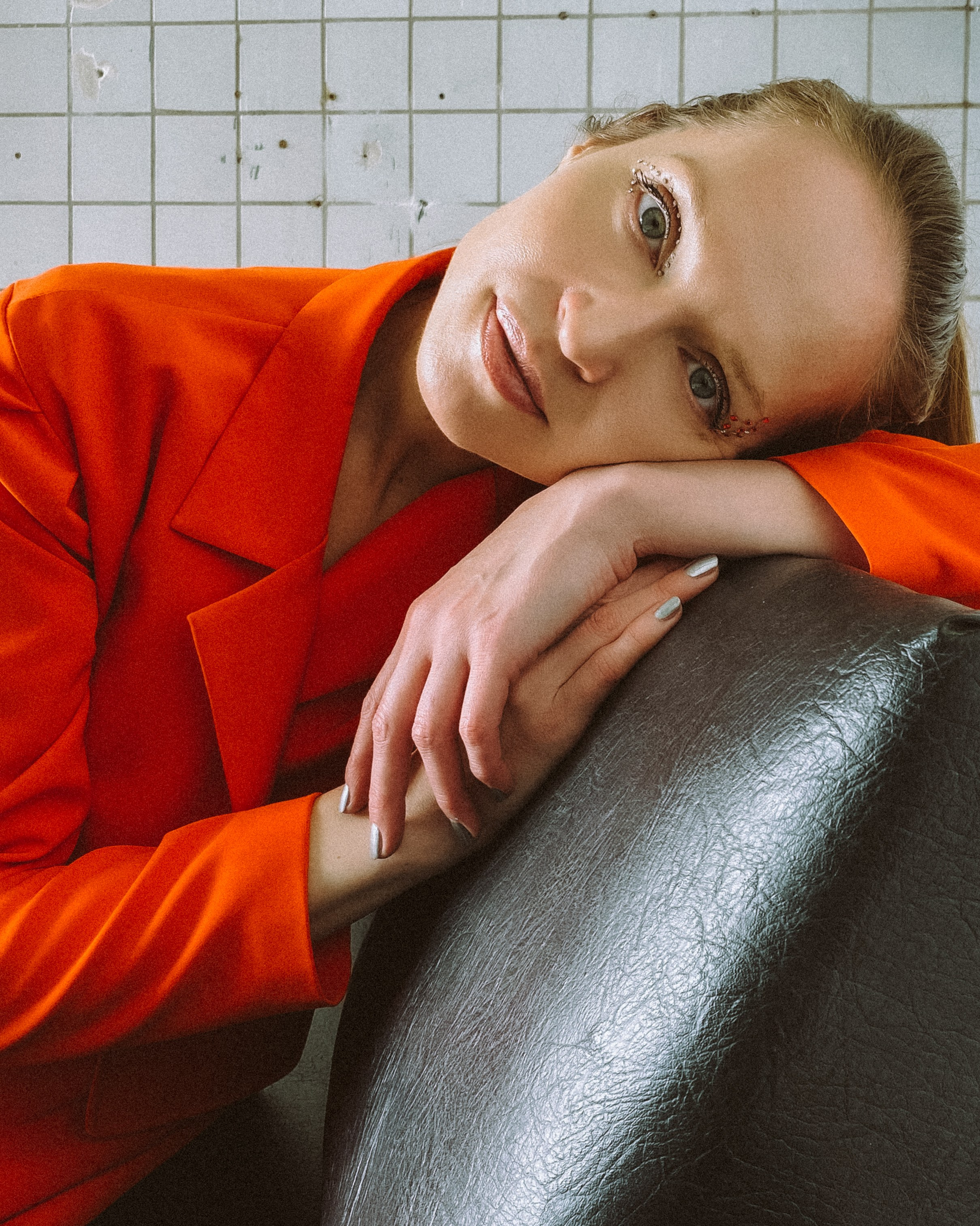 THE STERILE COCOON. Yulia Yurchevskaya | Art Director & Visual Visionary