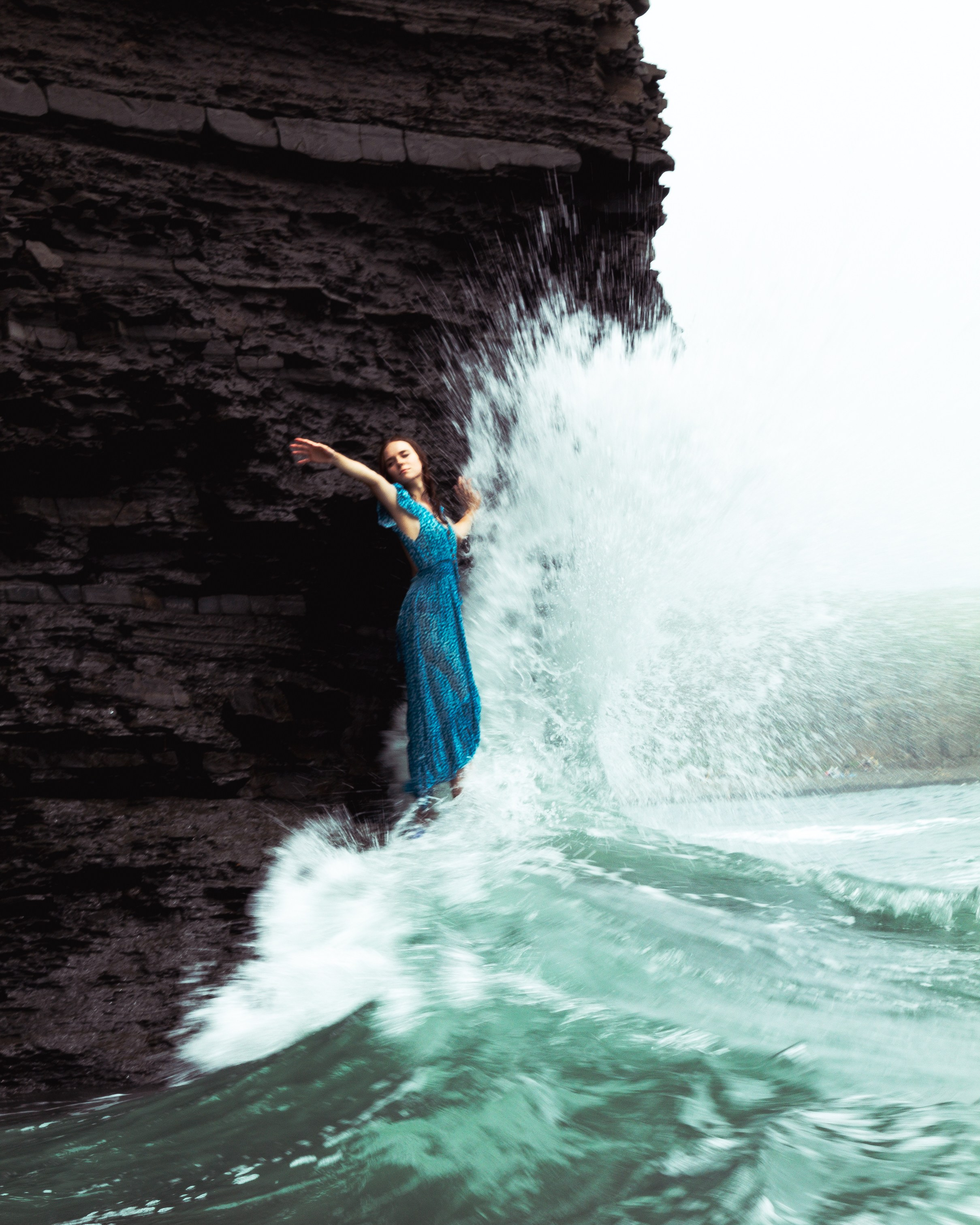 Коллекция выставочных фотографий во Владивостоке