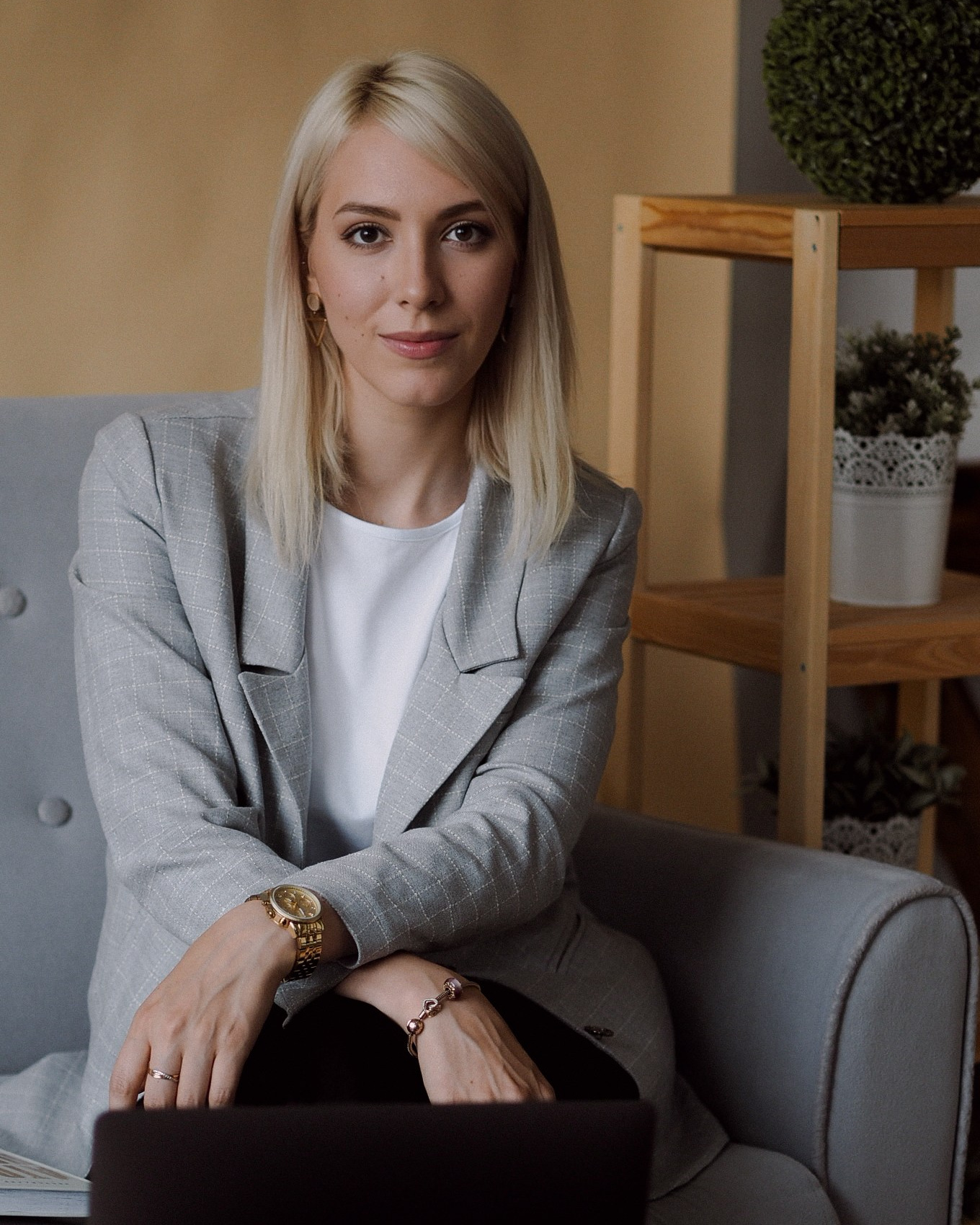 Бренд-стратег Александра Дмитриева | Личный и коммерческий брендинг под ключ