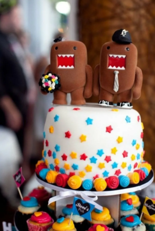 Все, что вам необходимо знать о свадебном торте. Свадебный фотограф Евгения Фролова г. Каменск-Шахтинский, Донецк, Ростов