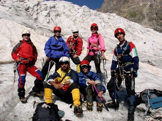 Ты выше облаков, а весь мир где-то там — у тебя под ногами…. “Steel Angel”: women’s climbing award