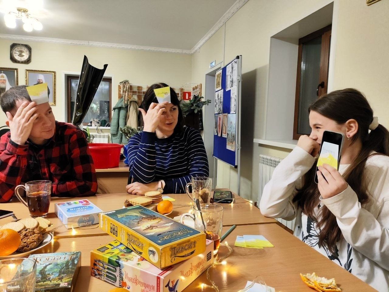 Во «Встрече» прошел вечер настольных игр. Северное благочиние Саратовской епархии