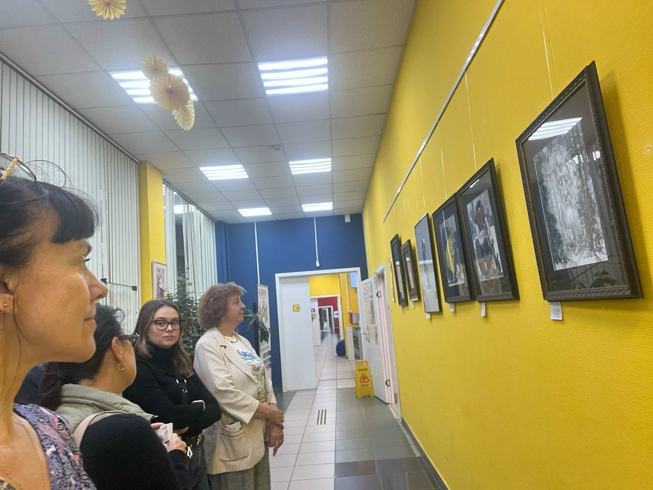 Открытие выставки «Сказы странствий и грез». Ефремова Ольга. Художник