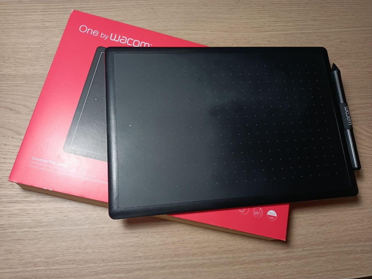 Графический планшет One by Wacom