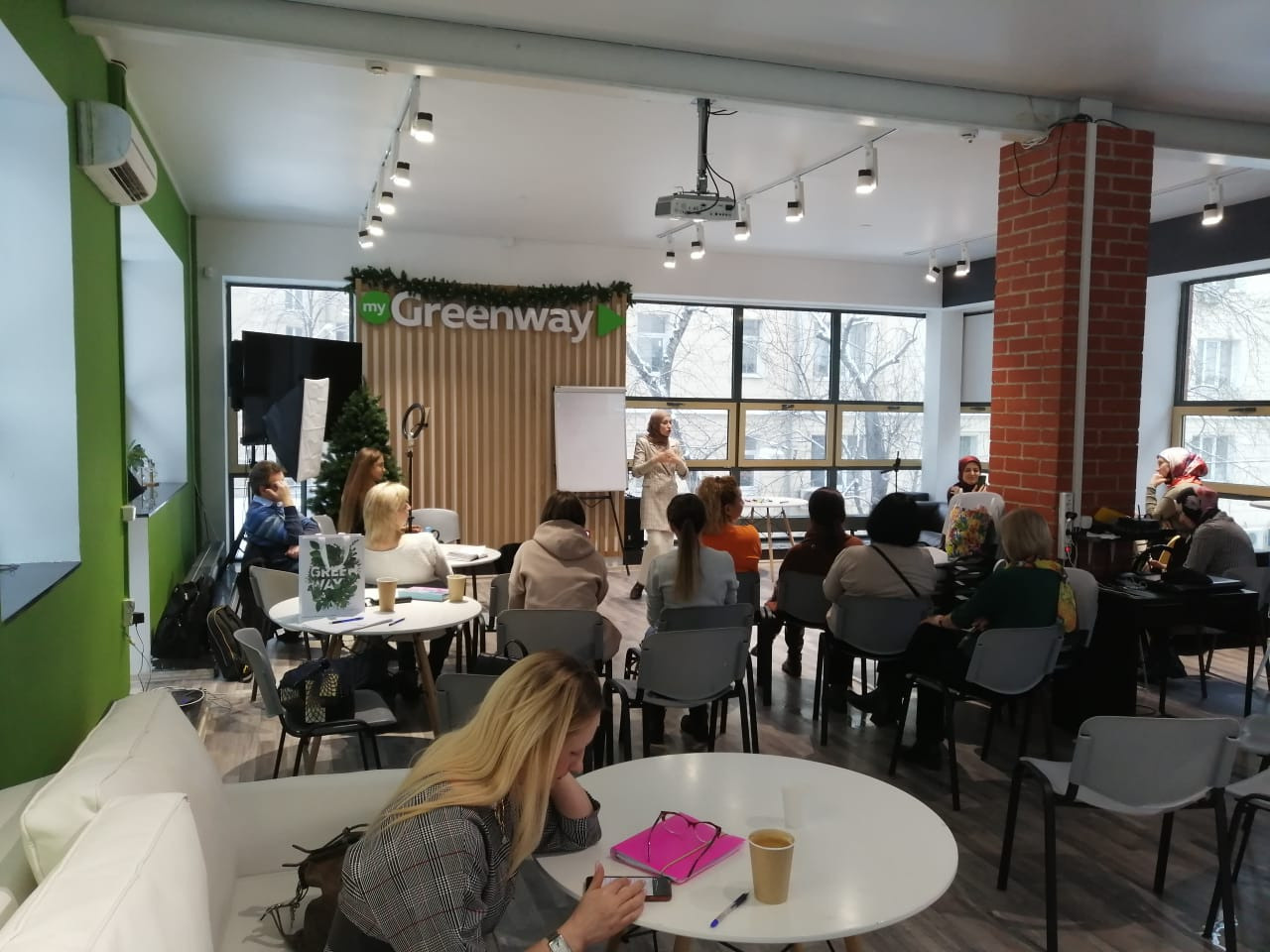 гринвей лекционный зал на втором этаже