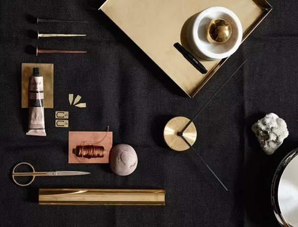 Латунь возвращается. Эконом дизайн интерьера