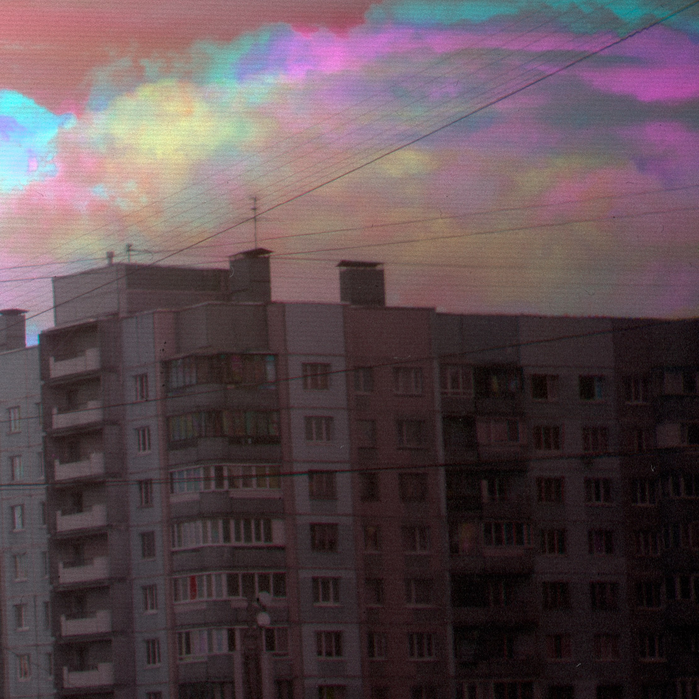 Созерцание хроно-дрейфа облаков № 0001. Роман Ходырев — эзотериолог, художник, фотограф и музыкант. Санкт-Петербург, Рига