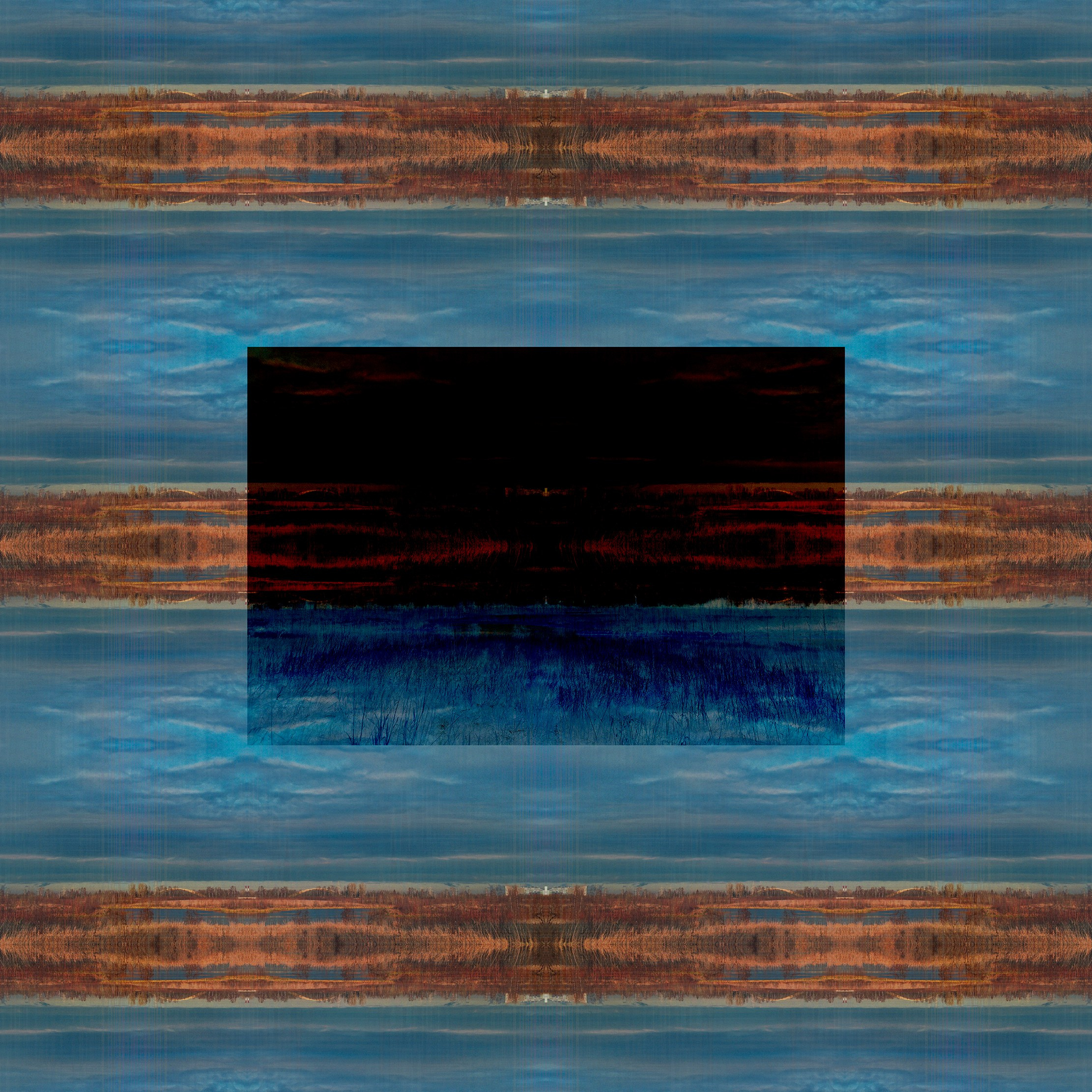 深い秋の夢 (Сон глубокой осени). Роман Ходырев — эзотериолог, художник, фотограф и музыкант. Санкт-Петербург, Рига