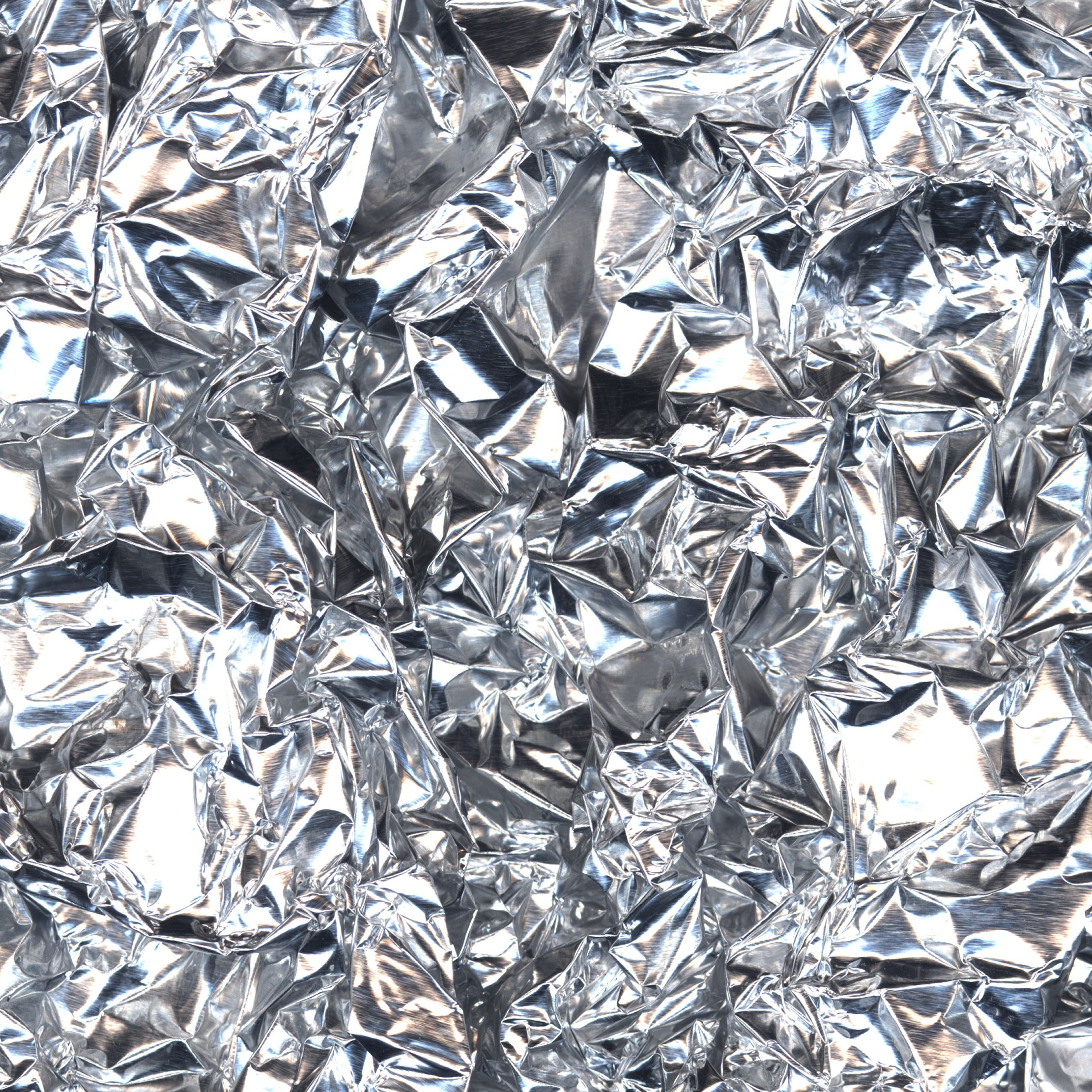 Самое необходимое. Роман Ходырев — эзотериолог, художник, фотограф и музыкант. Санкт-Петербург, Рига