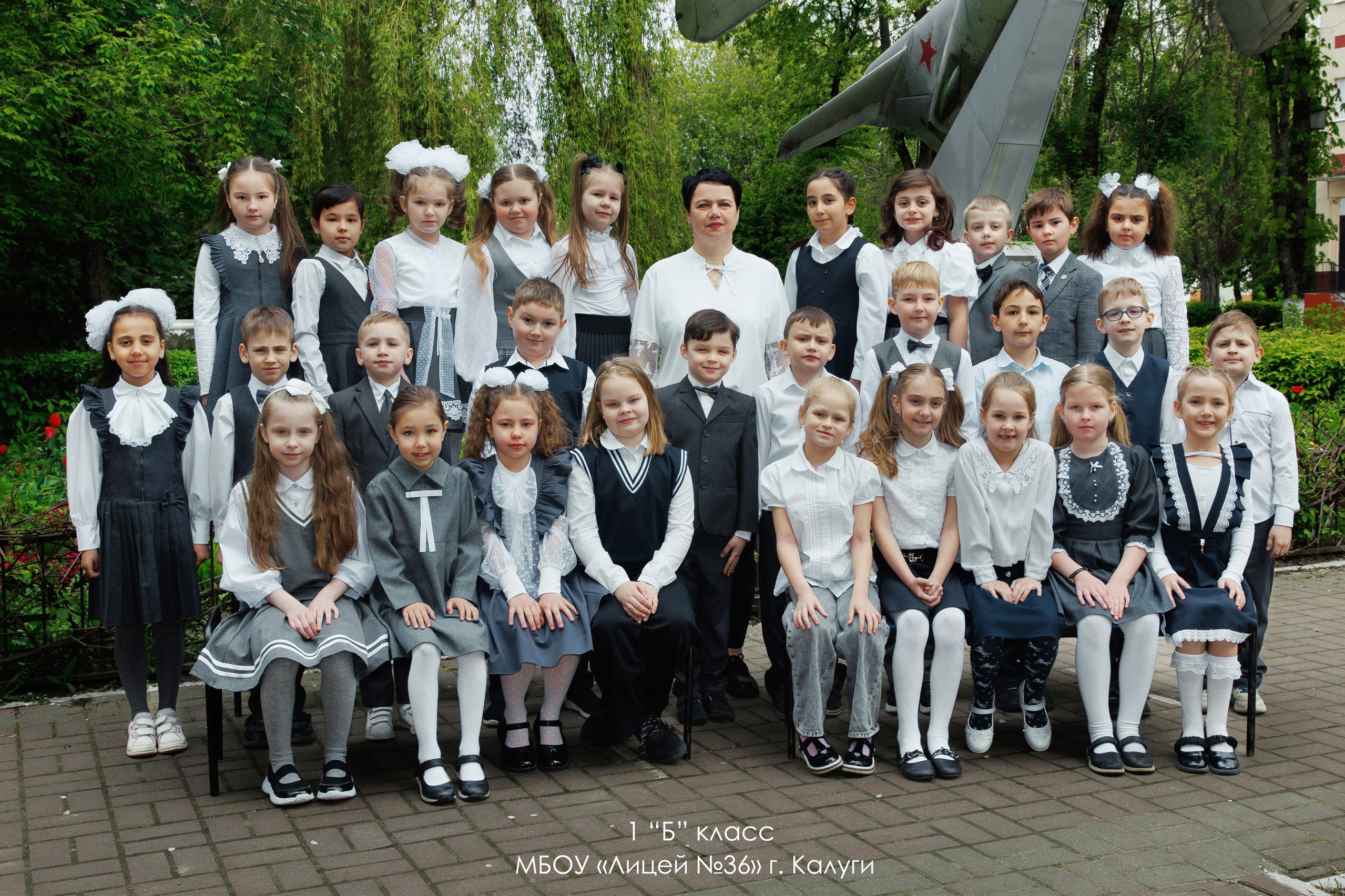 Выпускные Альбомы «Лес рук…». Ваш фотограф Любовь Чистякова