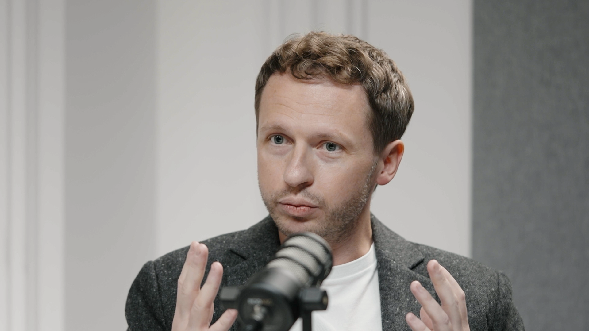 Запись Подкастов и Интервью. Студия визуального контента в Санкт-Петербурге и Москве