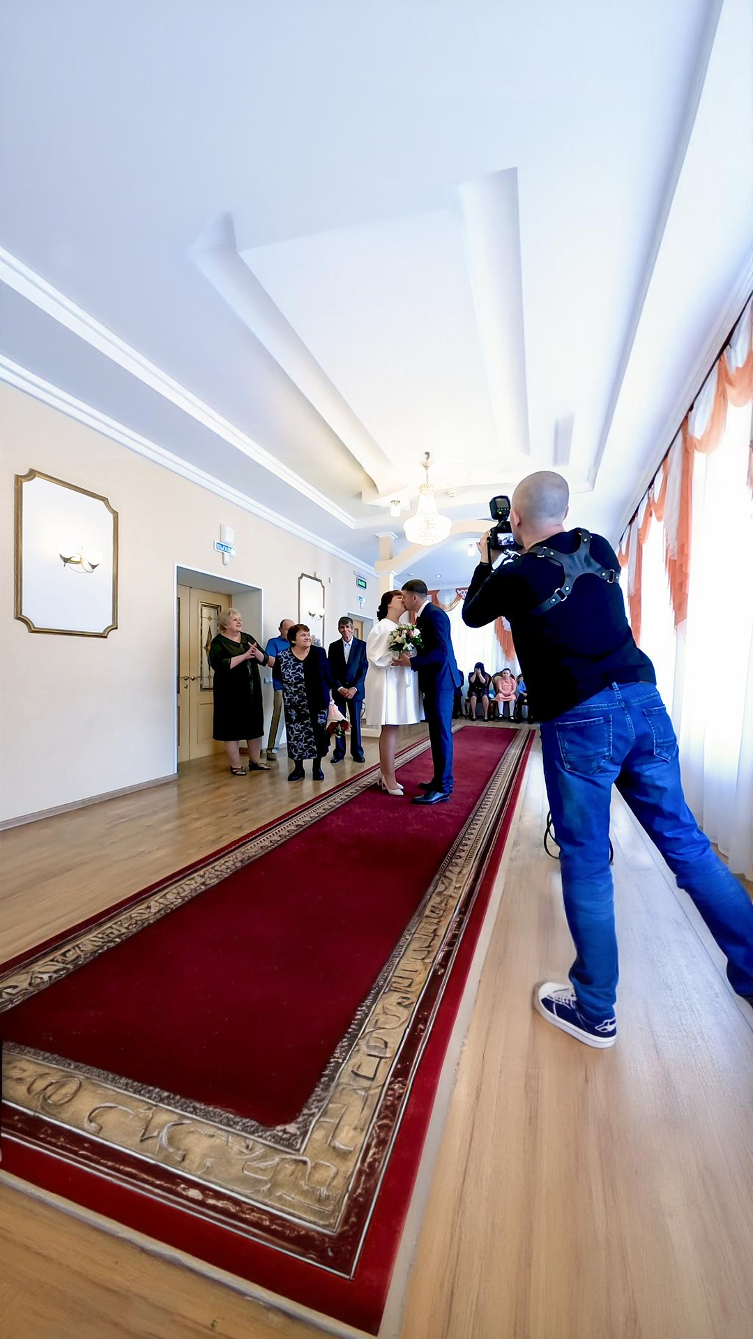 Контакты. Свадебный фотограф во Владивостоке, Уссурийске и городе Артём