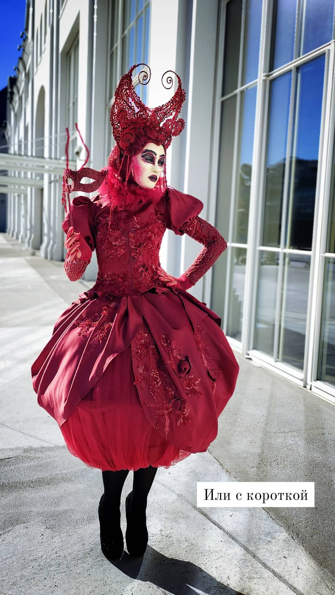 Главная. Мимы и Ходулисты на встречу гостей. Москва