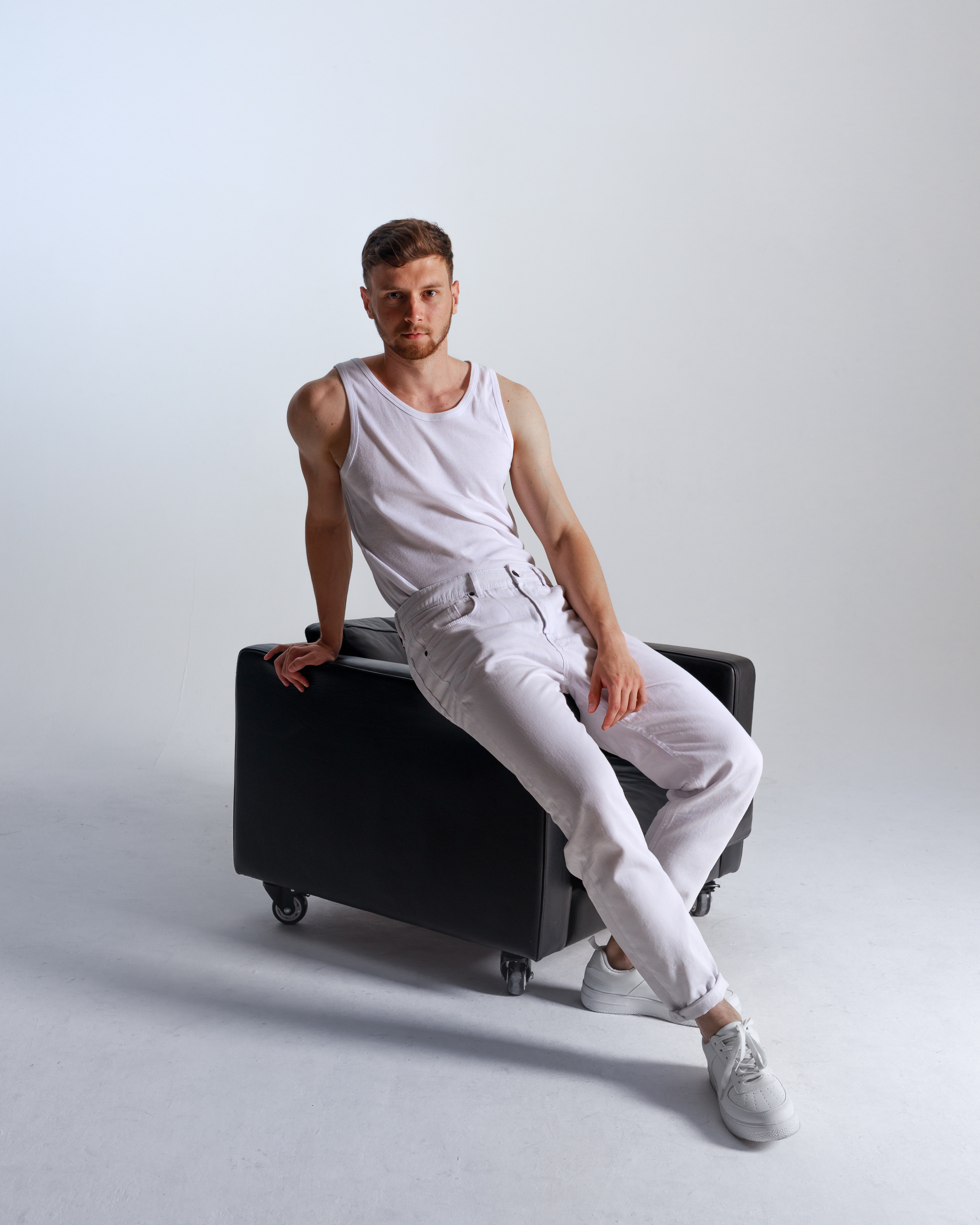 Модельные тесты. Игорь Березин — фотограф в Москве. Мужские портреты и коммерческая съёмка