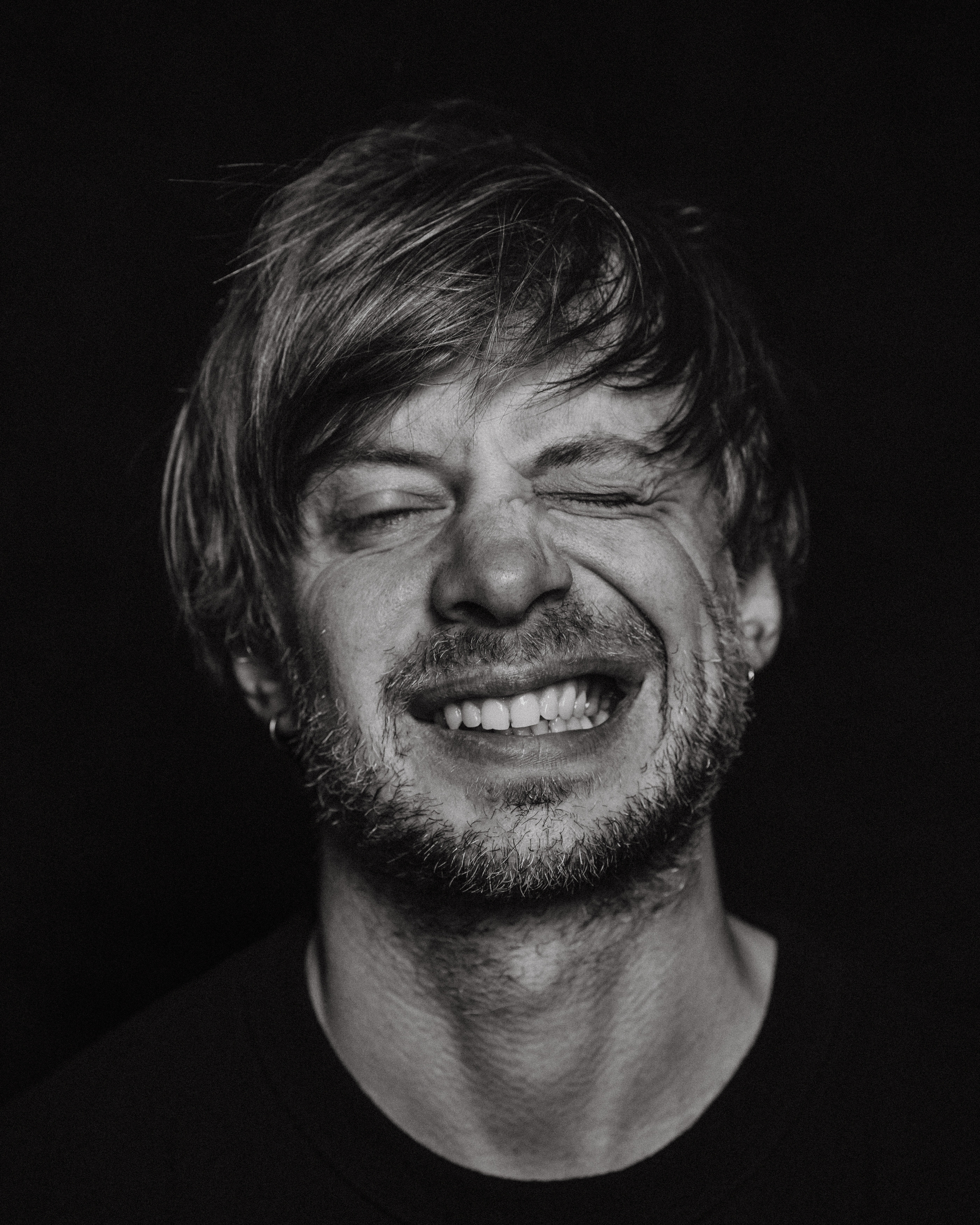 Контакты. Свадебный фотограф в Москве Денис Анурьев