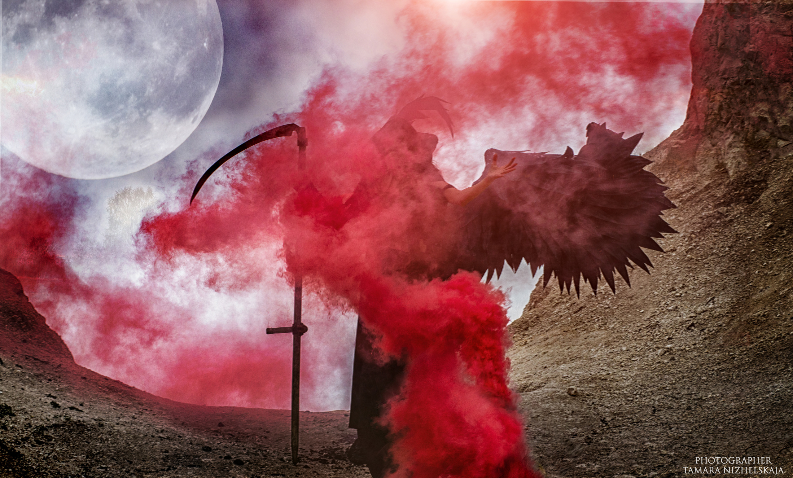 Ангел смерти.Фото сессия на горах. Фотограф Тамара Нижельская Воронеж