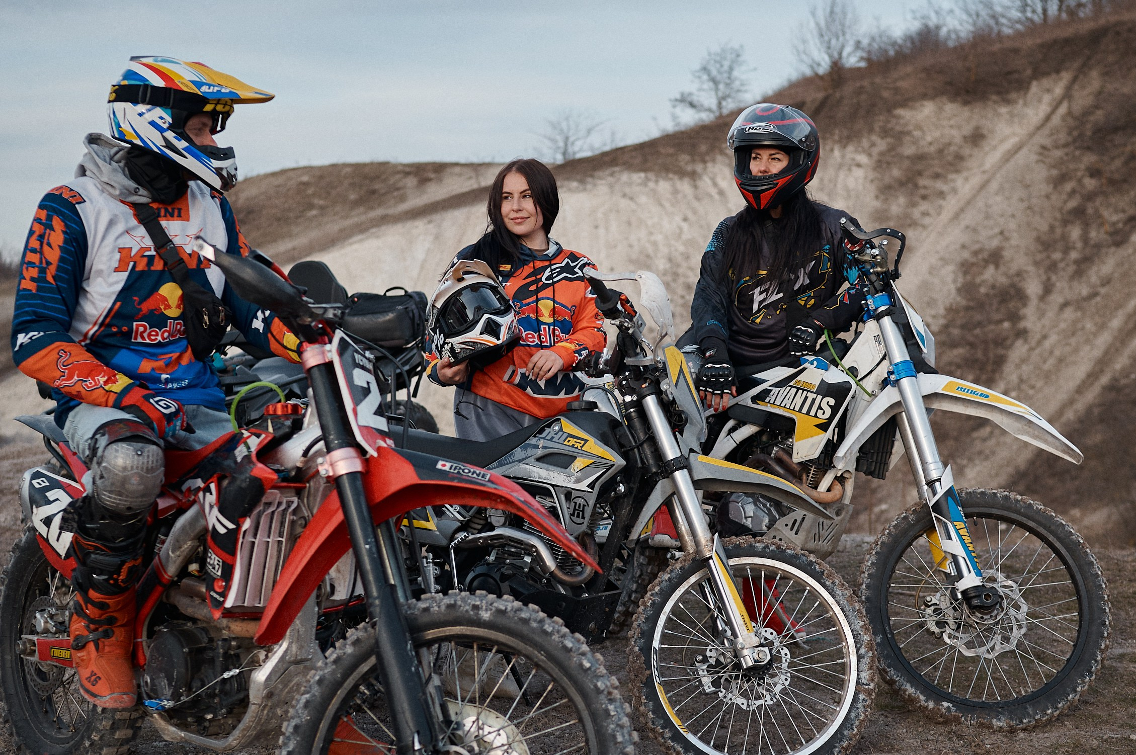 Контакты. Профессиональный прокат эндуро мотоциклов и квадроциклов в г. Белгород