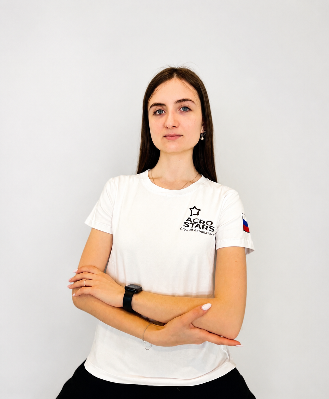 Редозубова Алина Николаевна — тренер студии детского акробатического танца Acrostars