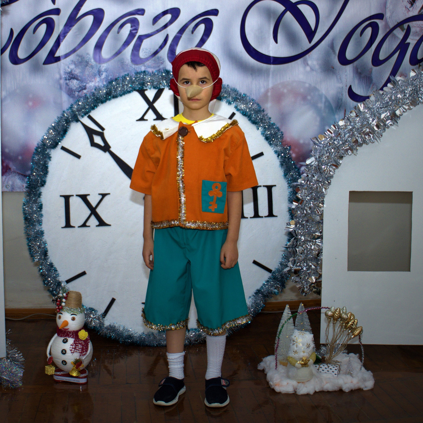 Прайс фото и видеосъемка вручение аттестатов и утренников в детском саду. Свадебный фотограф ростовская область