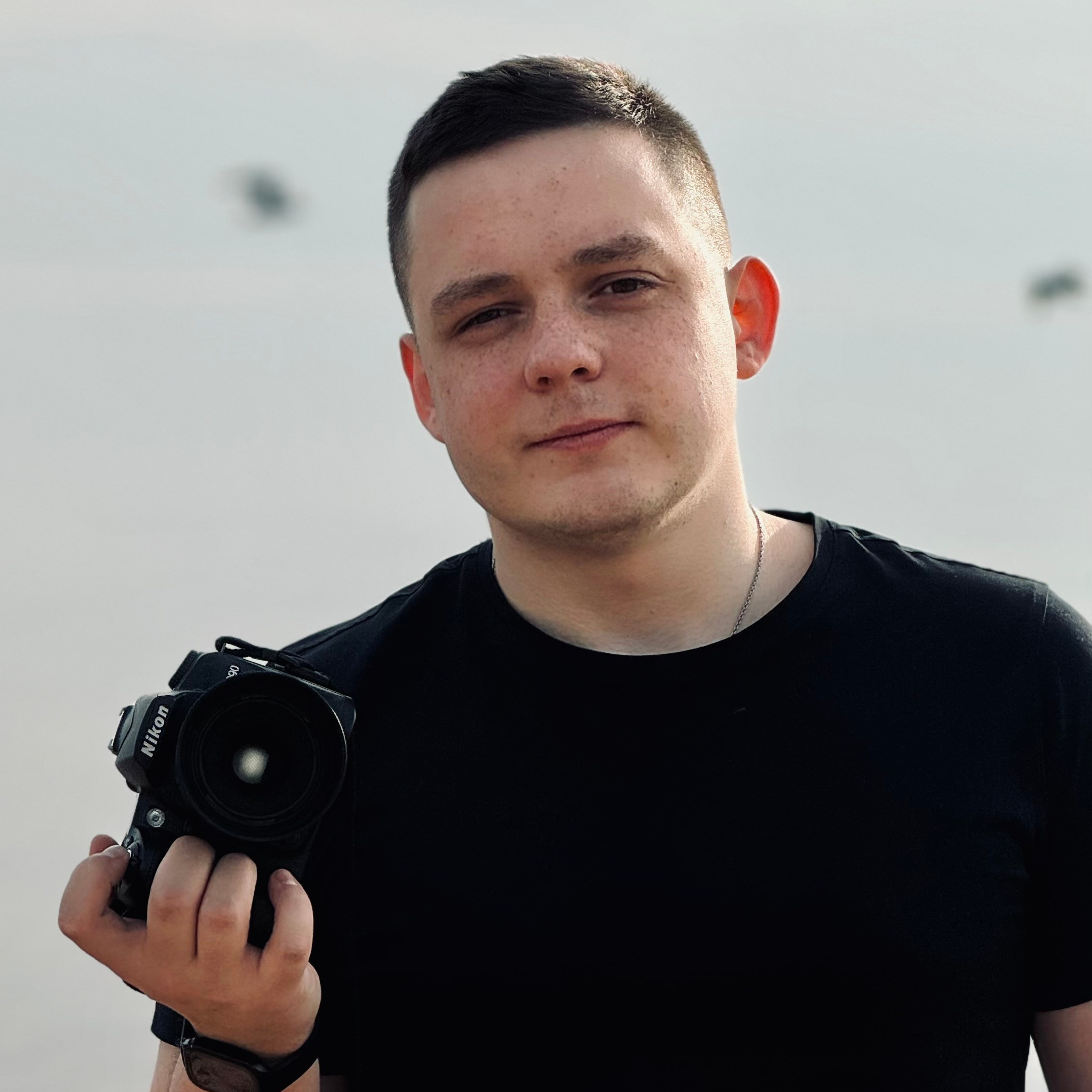 Контакты. MILATE — выпускные альбомы, фотосессии и видео в Москве