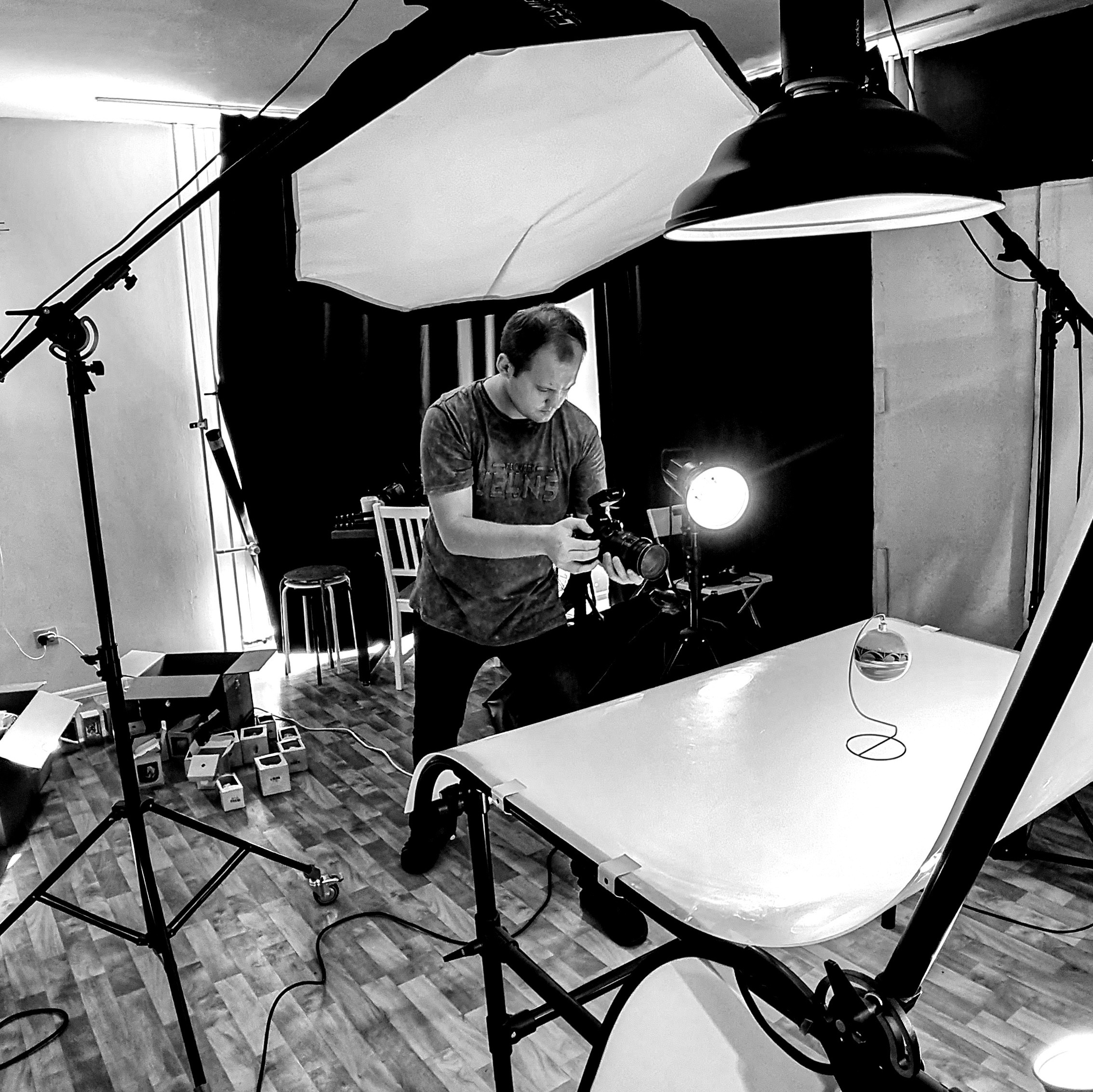 Фотосъёмка изделий на белом,чёрном или цветном фоне в Красноярске: профессиональные услуги фотографа Яковлева Романа. Фотограф Яковлев Роман — Красноярск