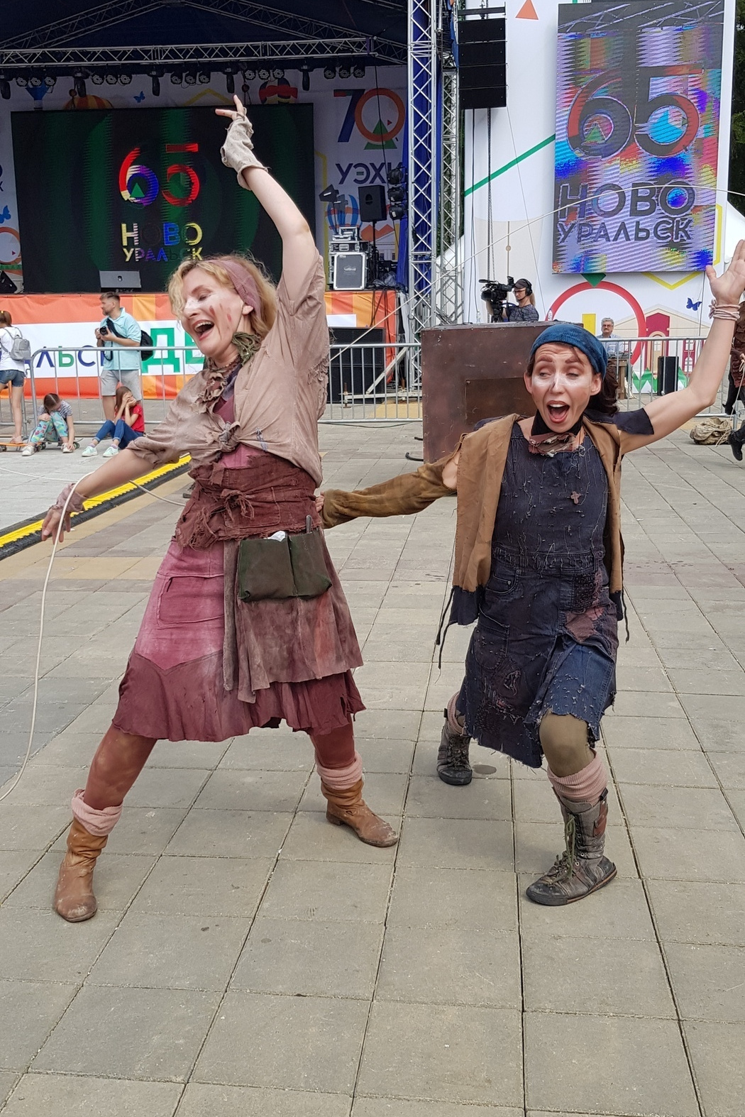 Олеся Касьянова и Наталья Белочицкая: Две звезды страны Туки-Луки. Журнал о самом особенном. Пермь и Пермский край