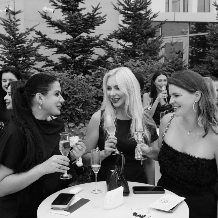 Репортажная фотосъемка. Портретный, свадебный, репортажный фотограф во Владивостоке Юлиана Джули Фокс