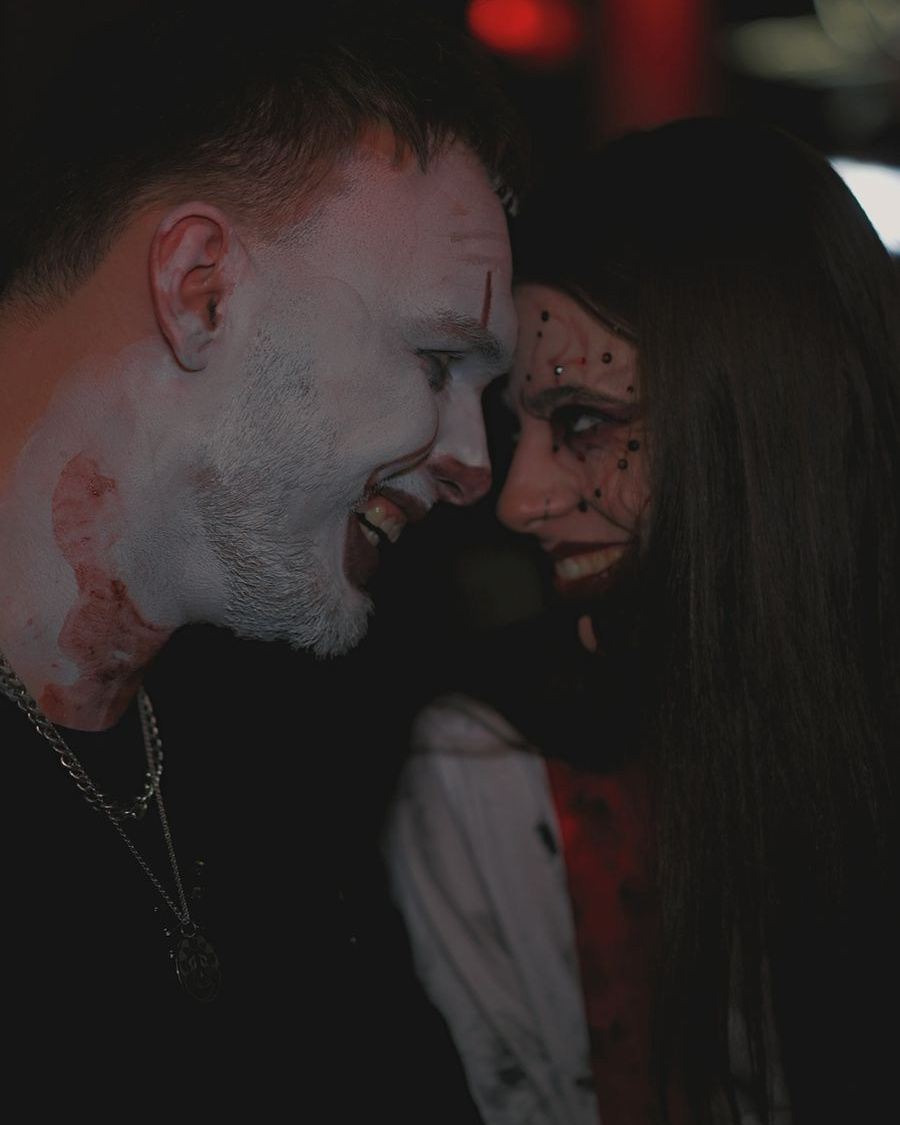 Контакты. Фотограф, оператор и рилсмейкер в Москве — Ася Палагута