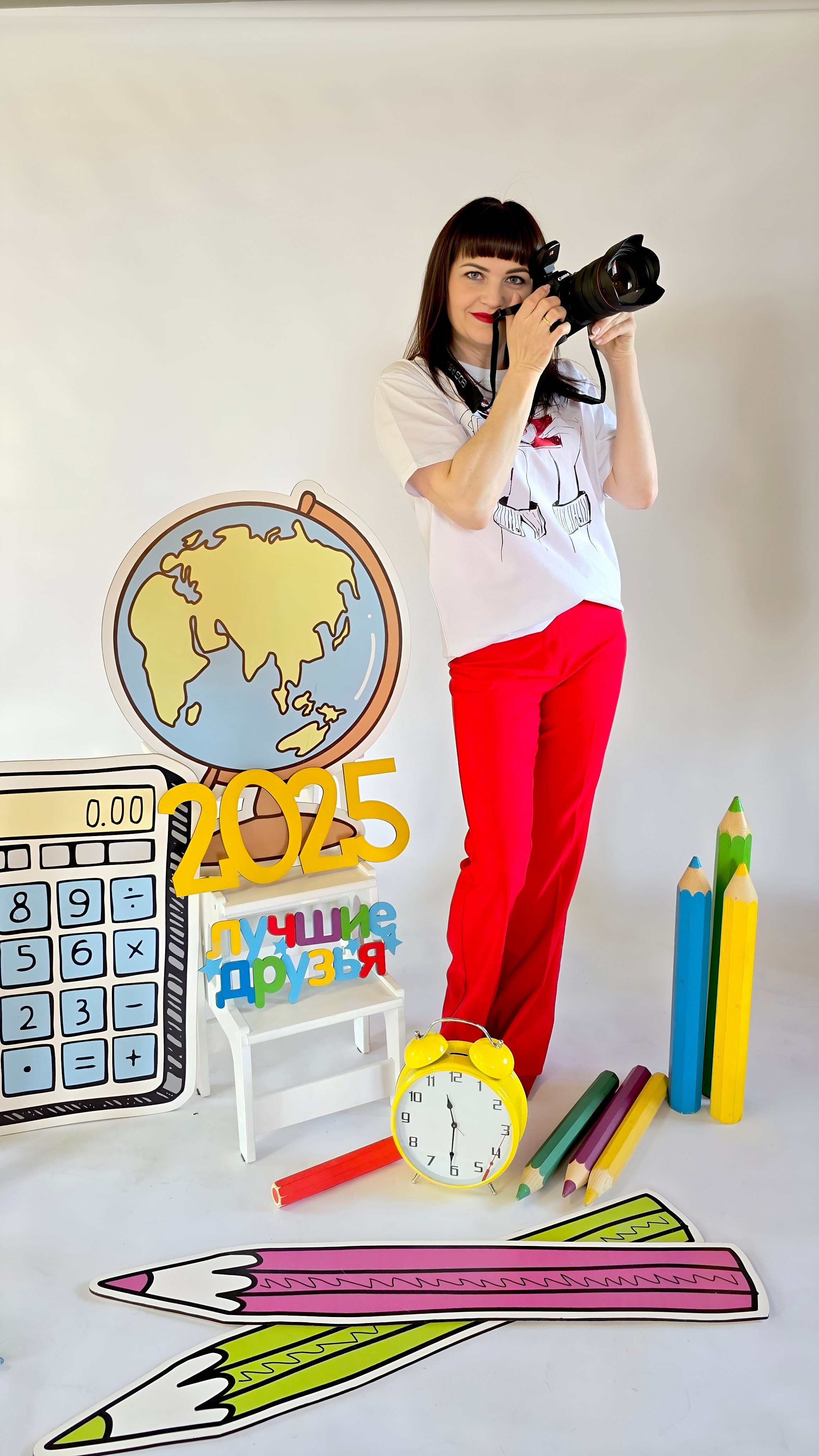 Контакты. Выпускные альбомы на заказ Нягань (фотокнигиназаказнягань)