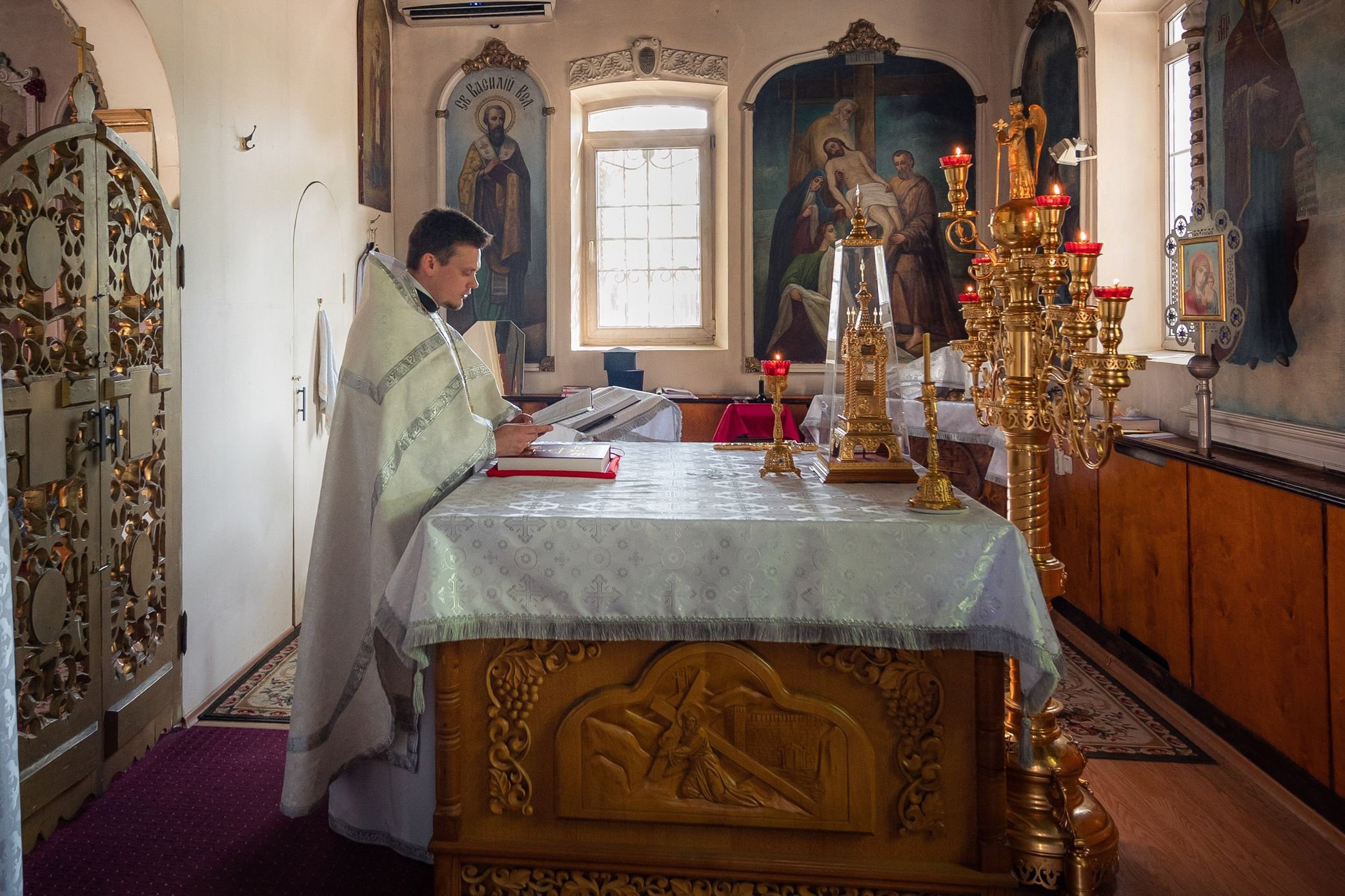 СЪЕМКИ — 2024. Антон и Татьяна Денисенко — В храме