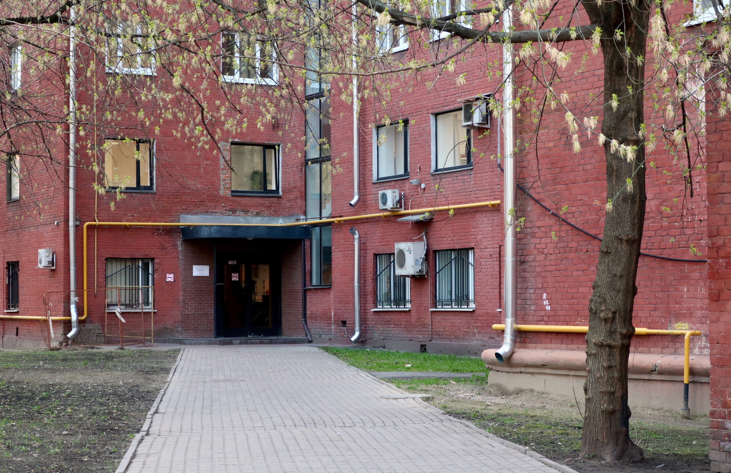 Фотопрогулка по студенческим местам: МЭИ, студгородок, общежитие. Проект «Фотокладовка»: блог уличной фотографии в формате street photo