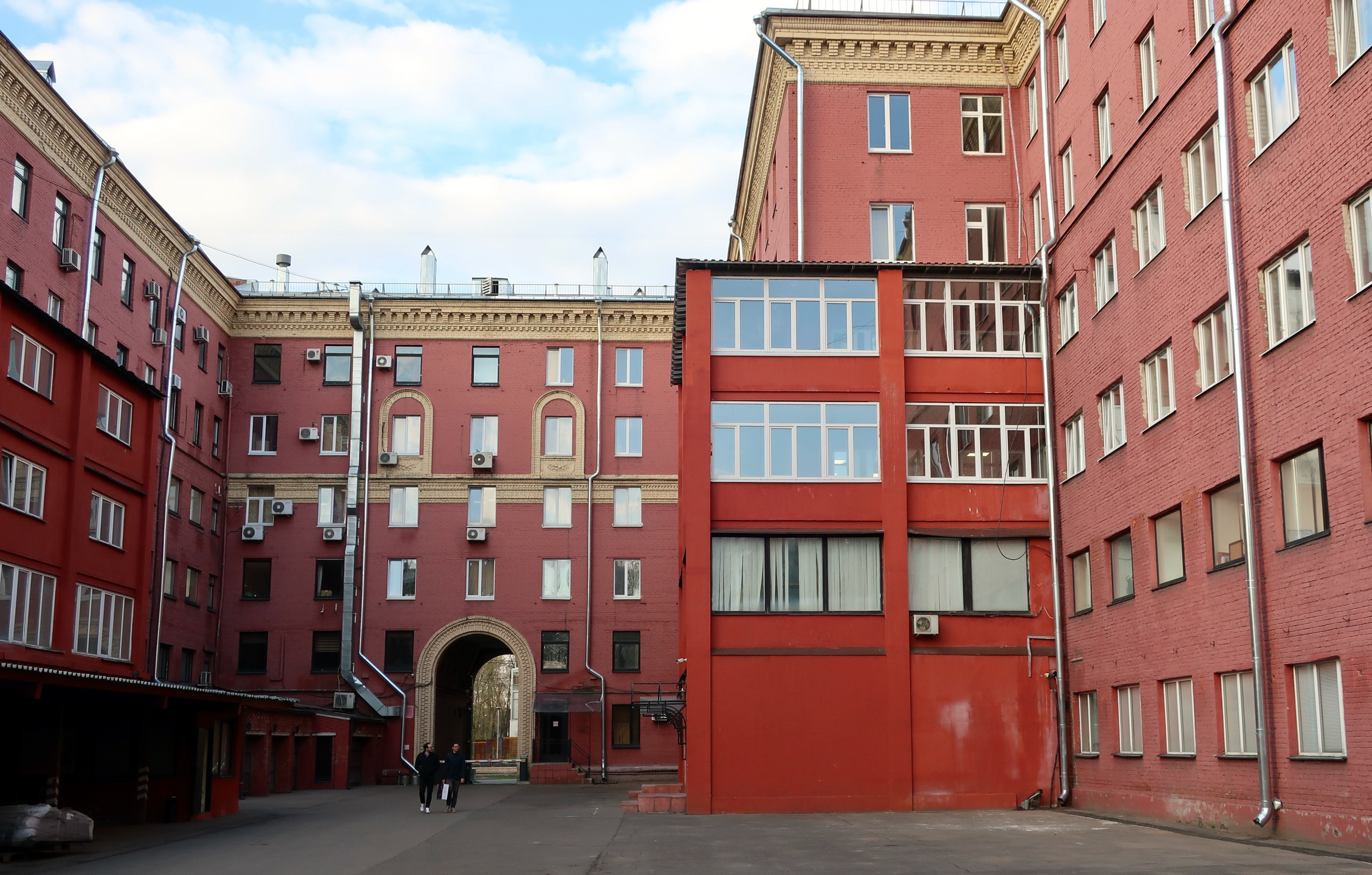 Фотопрогулка по студенческим местам: МЭИ, студгородок, общежитие. Проект «Фотокладовка»: блог уличной фотографии в формате street photo