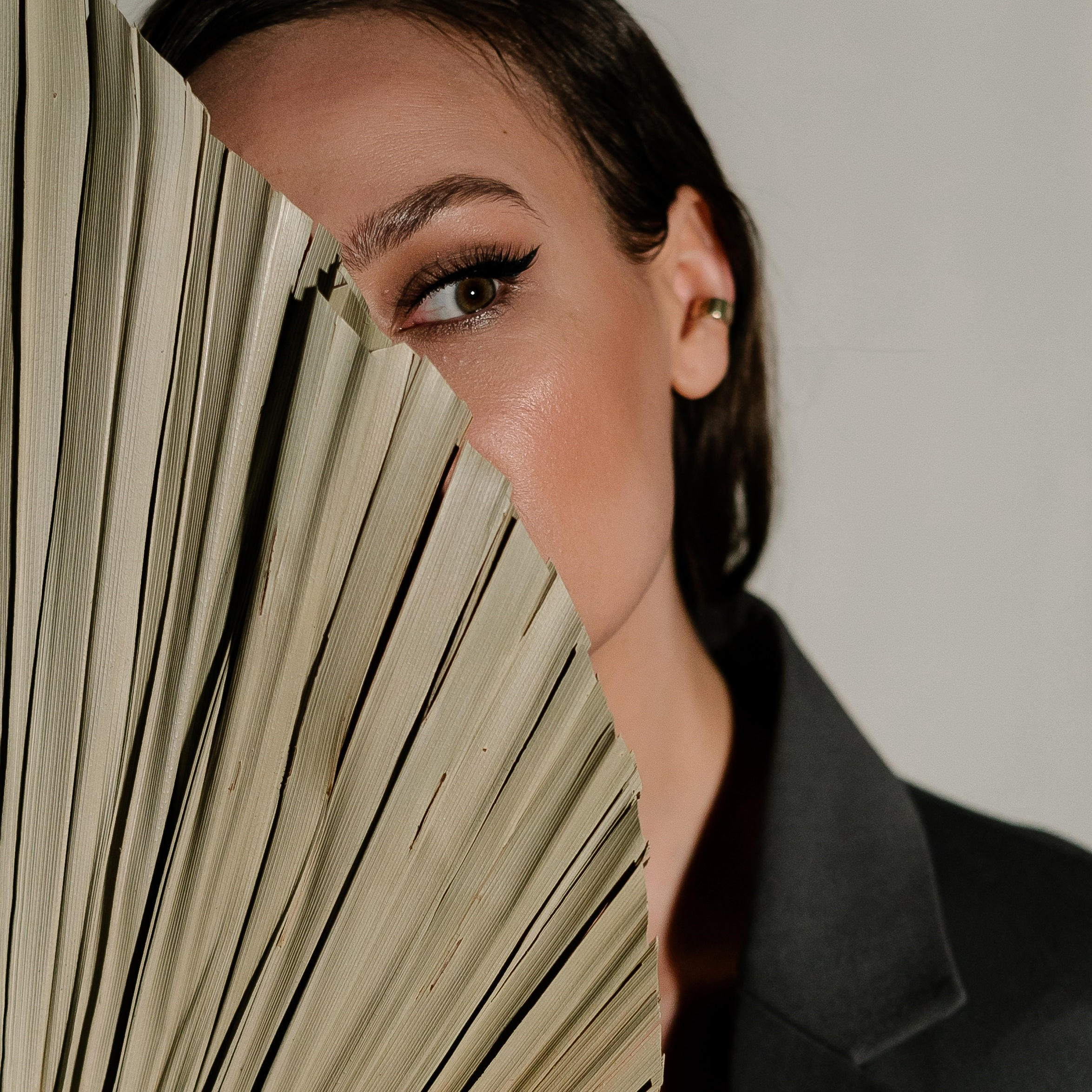 Контакты. Бренд-дизайнер Карина Цыганкова, Санкт-Петербург