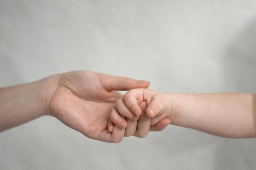 Специалист по детскому массажу Айна Козырева