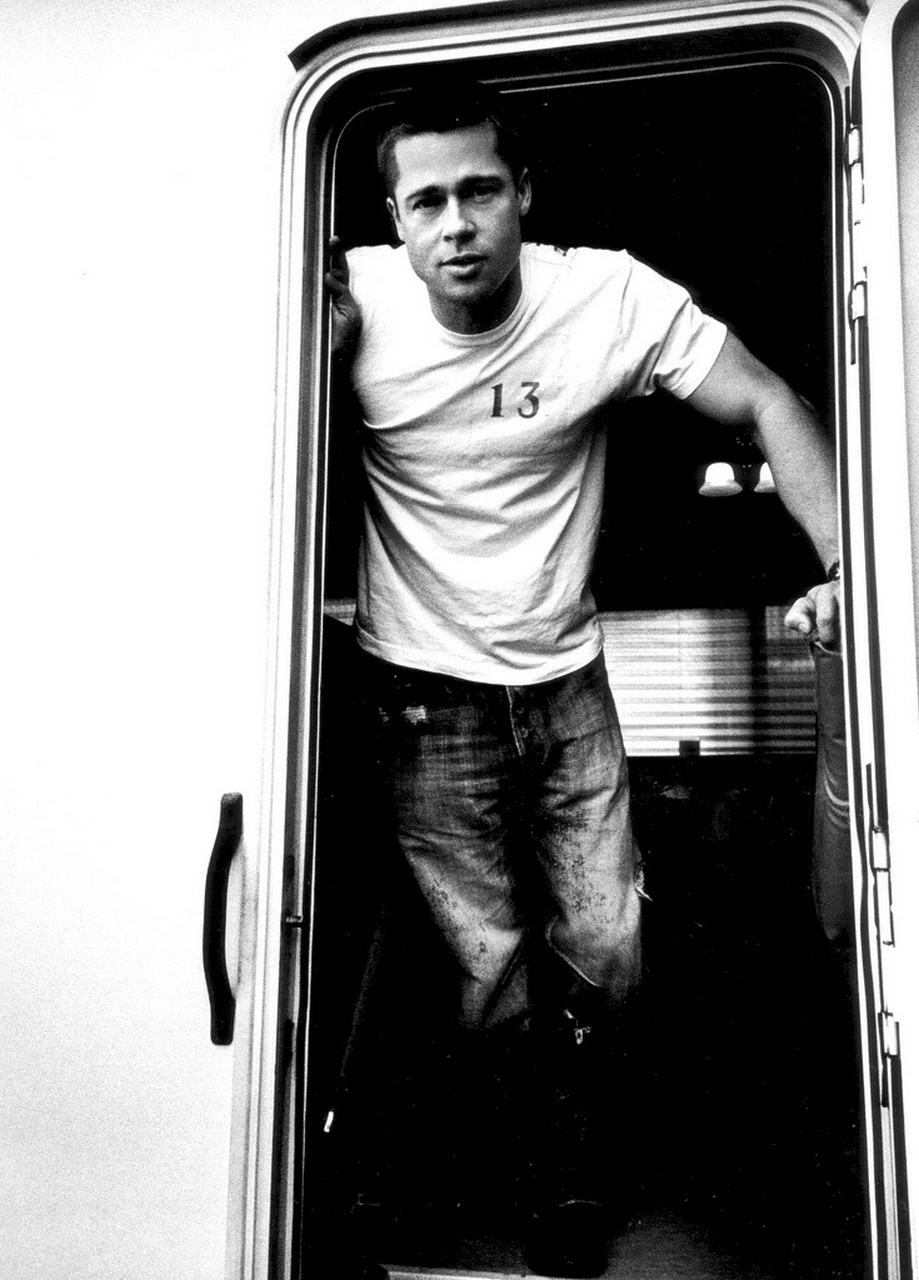 Фотографии знаменитых людей. Выпускные альбомы, фотограф Денис Зимин в городе Ростове-на-Дону