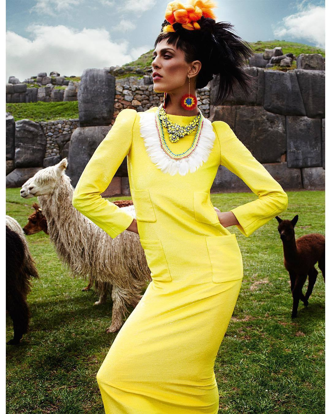 Фотографии знаменитых людей. Выпускные альбомы, фотограф Денис Зимин в городе Ростове-на-Дону