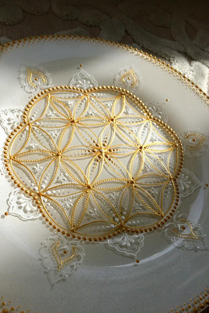 МАГАЗИН — «Кружева света» Мандала на тарелочке (1). School of creating Mandalas — amazingly beautiful living patterns