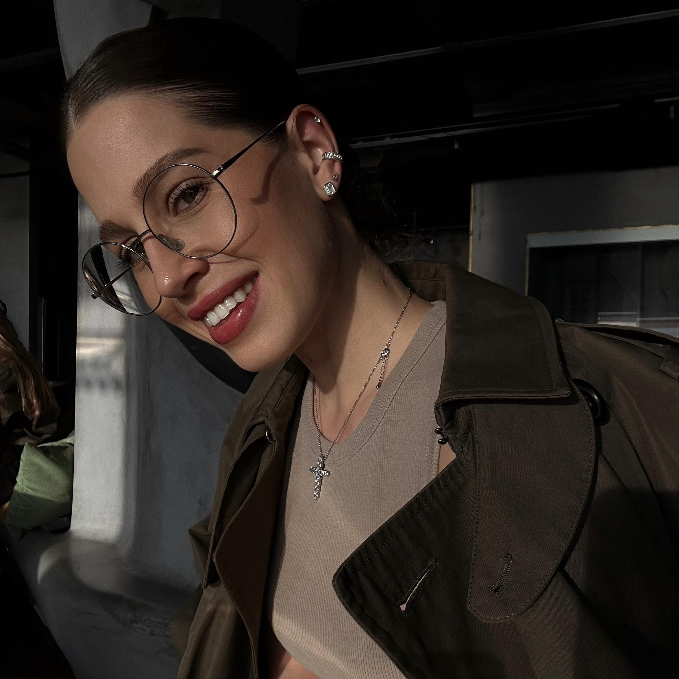 Контакты. Фотограф Краснодар Полина Стеганцева