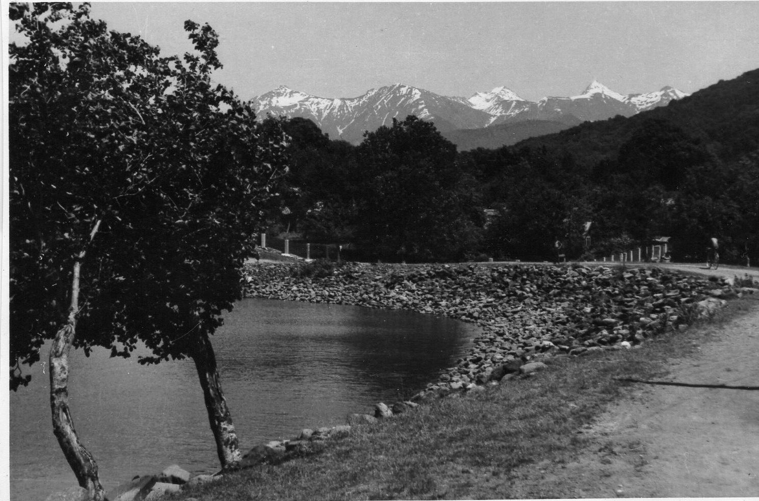 Красная Поляна до Олимпиады. Инструкторы по горным лыжам Сочи Красная Поляна. Горнолыжная школа